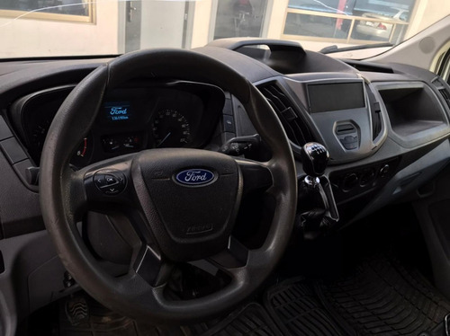 Imagen 10 de 15 de Ford Transit Van Chasis Mediana