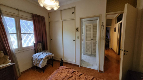 Imagen 8 de 21 de Chalet Sobre Lote De 10 X 43.30 - Castelar Norte