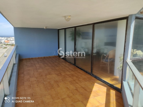 Imagen 3 de 30 de Venta Apartamento 3 Dormitorios Y Dependencia, Peninsula, Punta Del Este