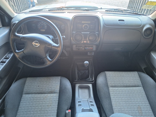 Nissan NP300 2.5 Cabina Doble 133cv 4x2