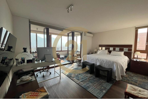 Excelente Departamento En Venta En Las Condes