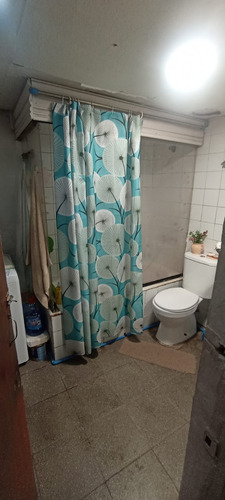 Casa Con 2 Dptos Interiores Y Local Comercial