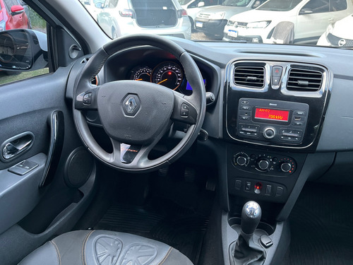 Renault Sandero Stepway 1.6 Dynamique 105cv