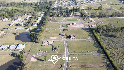 Lote En Venta En Barrio Santa Sofía, Pilar Del Este