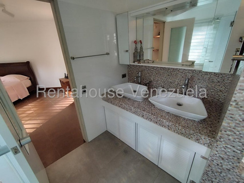 Apartamento En Venta En Los Palos Grandes Piscina Remodelado