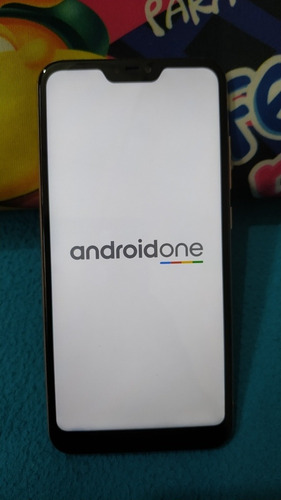 Celular Xiaomi Mi A2 Lite 64gb Dual Sim, Batería 4000ma