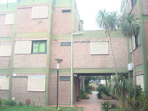 Imagen 2 de 13 de Departamento En Venta En Moron Sur