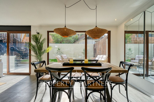 Cómodo Townhouse, Con Excelente Ubicación