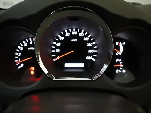 Toyota Fortuner 2.7 At 7psj 4x2