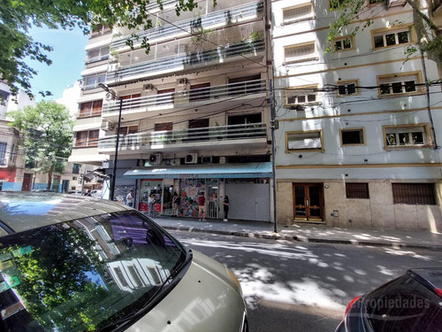 Local - Palermo