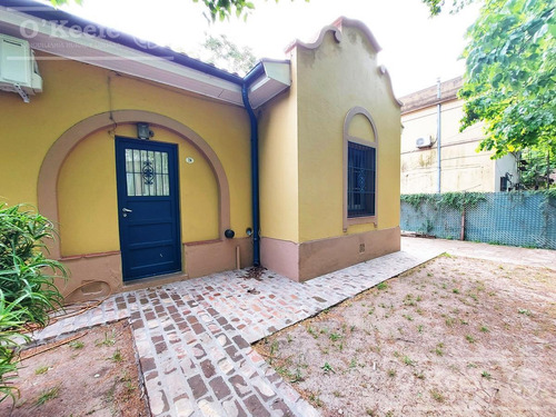 Imagen 12 de 17 de Casa 3 Ambientes Con Amplio Jardin Y Cochera - Villa Argentina - Quilmes