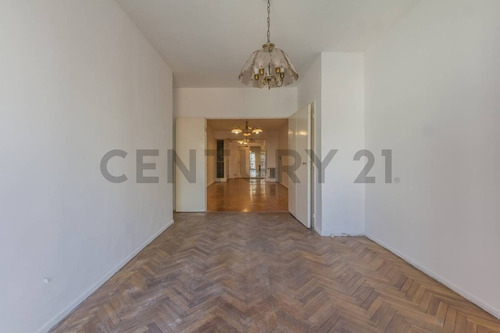 Imagen 10 de 30 de Venta Departamento 4 Ambientes Grandes Balcón Balvanera