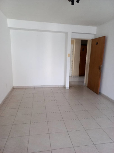 Imagen 8 de 26 de Vendo Apartamento 98m2. Los Mangos. Julio 2022 - Sandra Niño