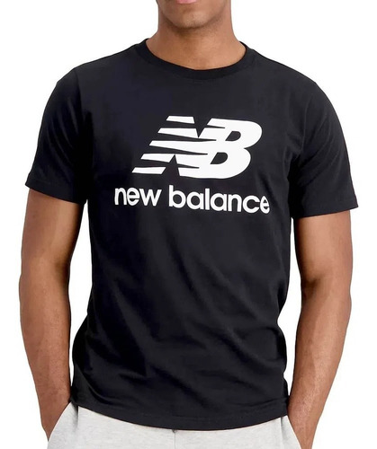 Imagen 1 de 6 de Remera New Balance Hombre Essentials Logo 65083