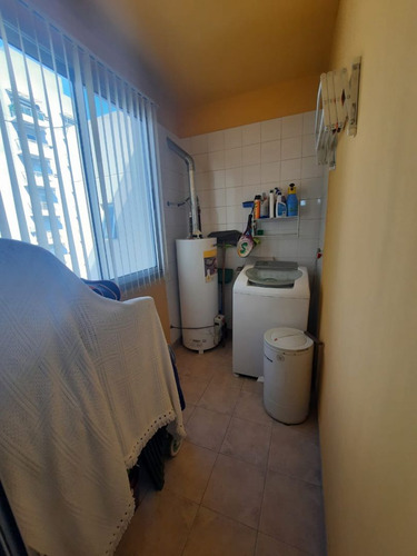 Departamento En Venta En Caseros Centro