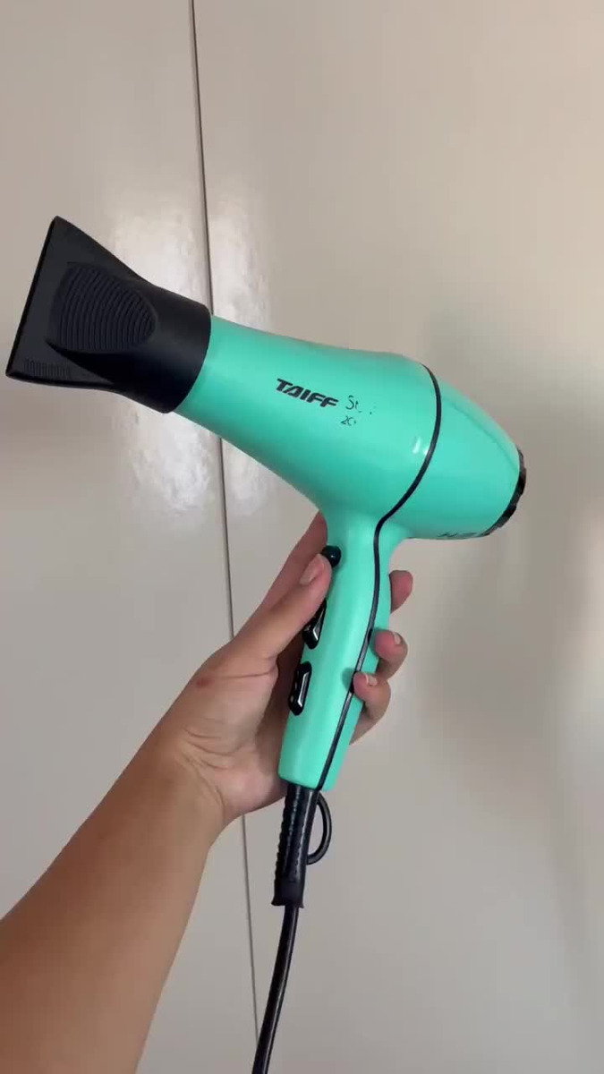 Secador De Cabelo Stylle Profissional Motor Ac 2000w Taiff Cor Preto