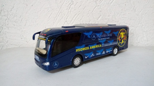 Autobús Irizar Pb I5 Equipo América Azul  Escala 1:64