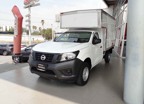 Imagen 1 de 12 de Nissan Chasis Cabina Np300 2019 2p L4/2.4 Man