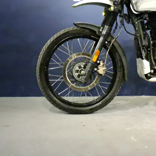 Royal Enfield Himalayan 411 2022