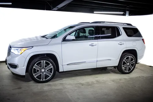 GMC Acadia 3.7 Denali At