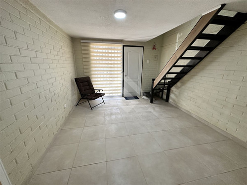 Casa En Venta De 2 Dorm. Acepta Subsidio En Maipú