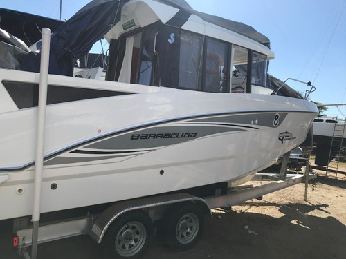 Lancha Beneteau Barracuda 8 Diseñada Para Pescar