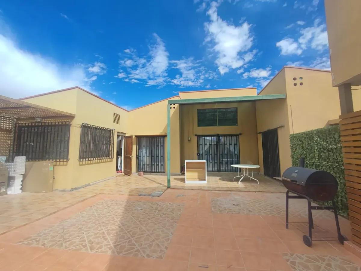 Imagen 2 de 12 de Arriendo Casa 5d 5b, Villa Atacama, Calama
