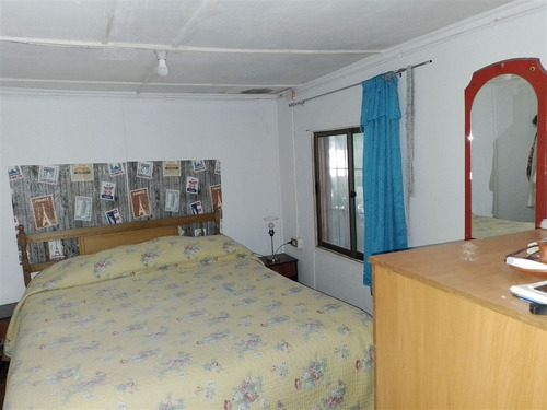 Acogedora Casa En Venta De 4 Dorm. En Quintero