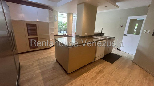 Apartamento En Venta Urb. La Lagunita Country Club, Caracas. 25-22426 Yf
