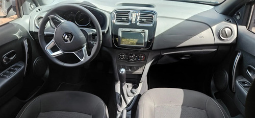 Renault Logan 1.6 Life Plus