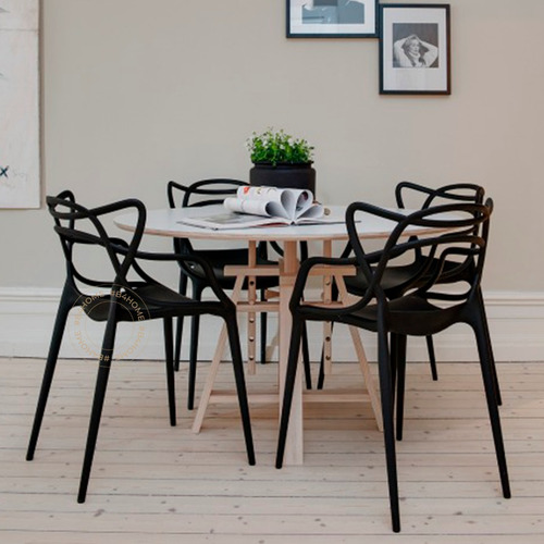 Imagen 6 de 8 de Pack X 4 Silla De Comedor Diseño Master | Contado