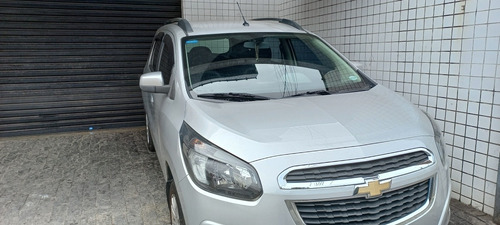 Imagem 4 de 24 de Chevrolet Spin 2016 1.8 Activ 5l Aut. 5p
