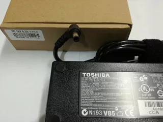 Cargador Toshiba 19v 6.3a (5.5 X 2.5mm) 120w