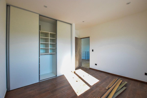 Imagen 30 de 30 de Casa Al Golf. Alquiler Y Venta, Haras Santa Maria.