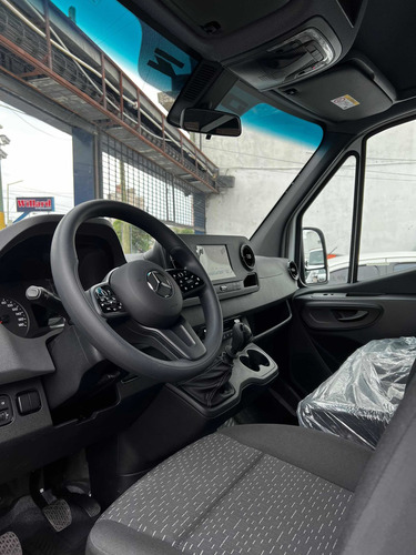 Imagen 4 de 15 de Mercedes-benz Sprinter 416 Cdi Combi 3665 15+1 Te Okm 2023