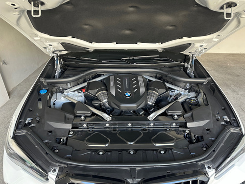 BMW X5 4.4 V8 M Competition