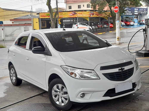 Imagem 6 de 15 de Chevrolet Onix Ls 1.0 2015 Perfeito Estado