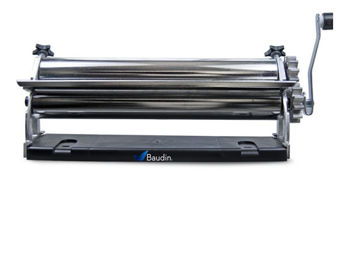 Imagen 2 de 7 de Sobadora Manual 40 Cm Rodillo Cromo Eng. Aluminio | Baudin