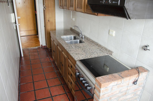 Imagen 13 de 14 de Departamento En Venta De 2 Ambientes Amplios - Ubicado En El Barrio De Villa Crespo!