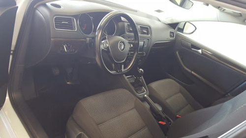 Imagen 5 de 8 de Volkswagen Vento 1.4 Tsi Comfortline 150cv