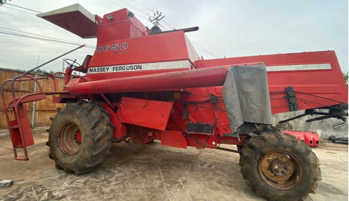 Colheitadeira Massey Ferguson 5650 Ano 2000