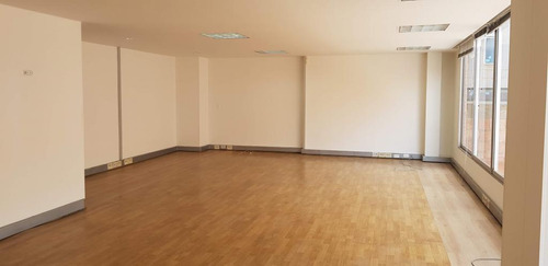 Oficina En Arriendo/venta En Bogotá. Cod A1034210