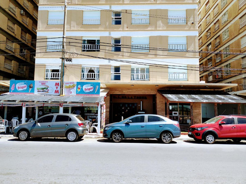 Departamento En Venta De Tres Ambientes Frente Al Mar En Mar De Ajó