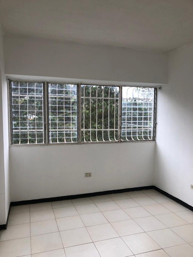 Apartamento Los Helechos San Antonio De Los Altos