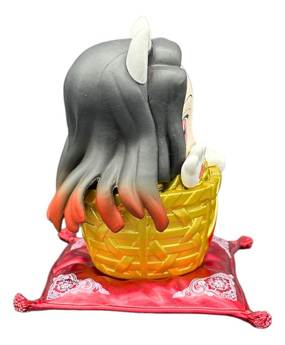 Figura Nezuko Kamado Conejo Kimetsu No Yaiba Anime