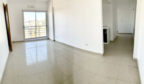 Departamento En Venta En Bernal - 3 Ambientes A Estrenar Con Balcón