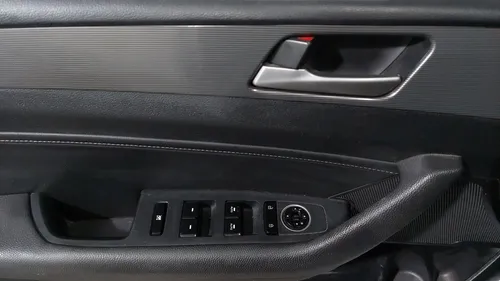 Hyundai Sonata 2.4 LIMITED NAVI AUTO