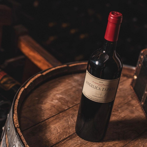 Imagen 3 de 10 de Vino Angélica Zapata Cabernet Franc 750ml. - Envíos