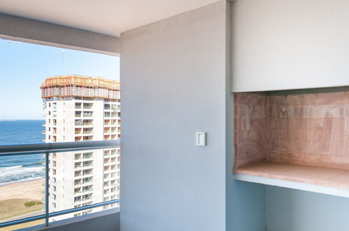 Imagen 5 de 30 de Venta, Apto 3 Dor En Look Brava, Piso Alto, Playa Brava (ref: Lij-5374)