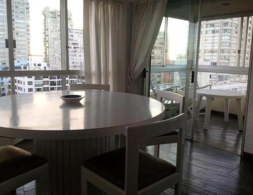 Apartamento En Alquiler Por Temporada De 3 Dormitorios En Peninsula